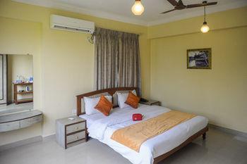 Oyo Apartments Vagator Beach Road Bagian luar foto